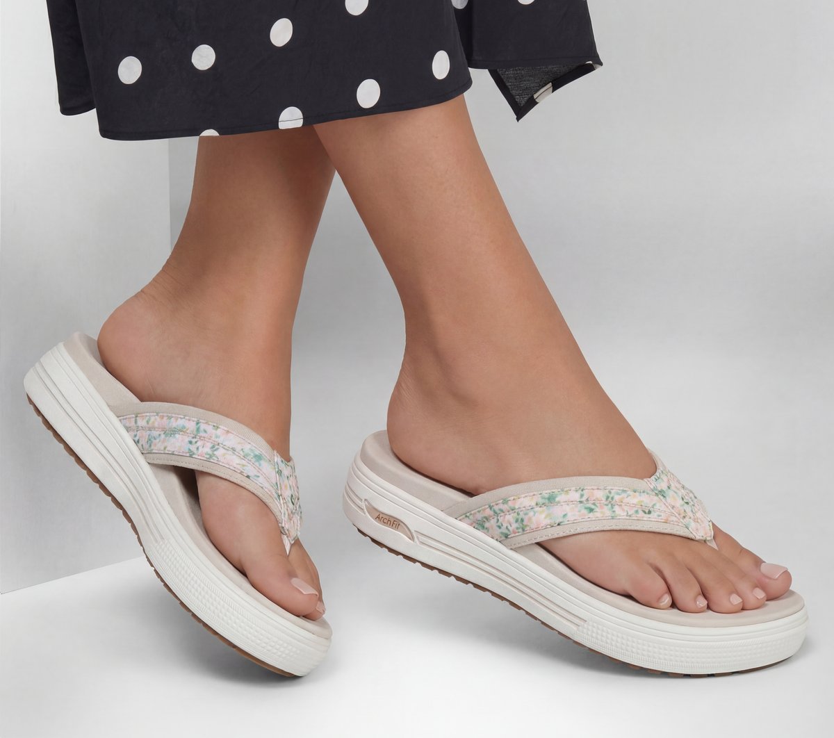 Arch Fit Arcade Sandal - Flora Friends | Skechers online