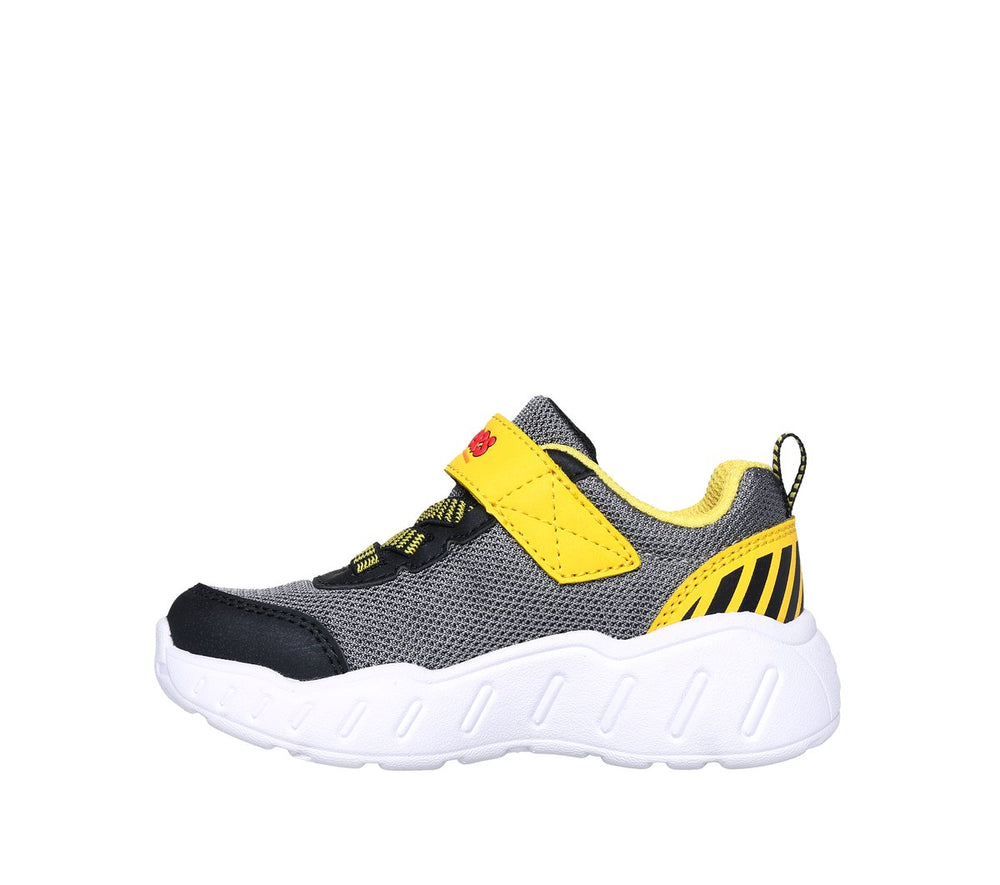 Play Scene | Skechers outlet